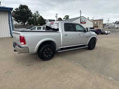 2017 RAM 1500 Crew Cab, $21466. Photo 4