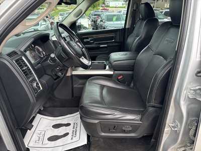 2017 RAM 1500 Crew Cab, $21466. Photo 8