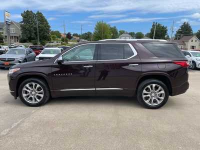2021 Chevrolet Traverse, $25581. Photo 2