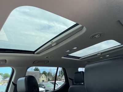2021 Chevrolet Traverse, $25581. Photo 4