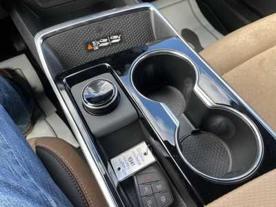 2026 Chevrolet Equinox, $38290. Photo 8