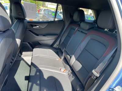 2025 Chevrolet Equinox, $35799. Photo 12