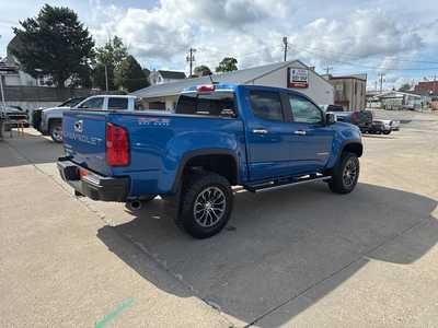 2022 Chevrolet Colorado Crew Cab, $38955. Photo 5
