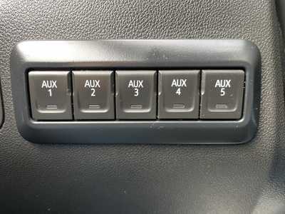 2021 Chevrolet 3500 Crew Cab, $45821. Photo 7