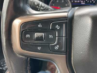 2021 Chevrolet 3500 Crew Cab, $45821. Photo 9