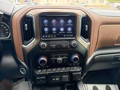 2023 Chevrolet 2500 Crew Cab, $67391. Photo 11