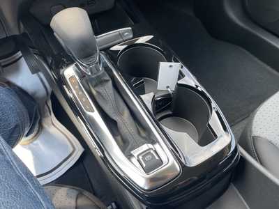 2025 Chevrolet Trax, $25485. Photo 7