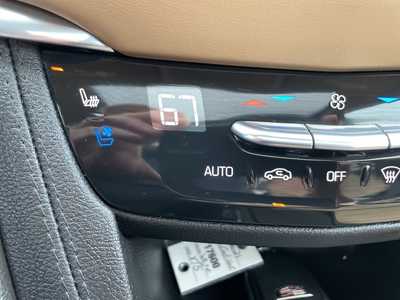 2021 Cadillac XT5, $31755. Photo 12