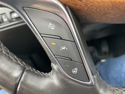 2021 Cadillac XT5, $31755. Photo 8