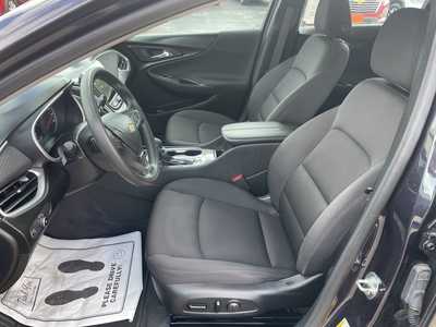 2023 Chevrolet Malibu, $18691. Photo 3
