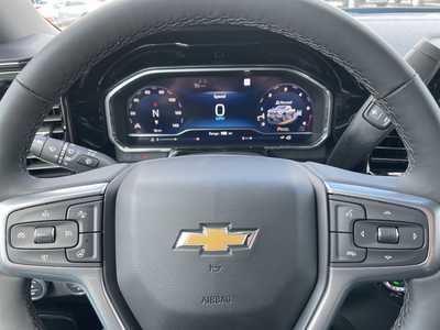 2025 Chevrolet 2500 Crew Cab, $66390. Photo 6