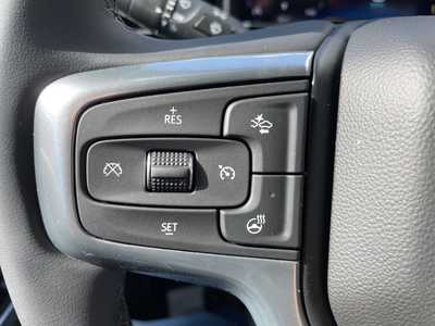 2025 Chevrolet 3500 Crew Cab, $67275. Photo 6