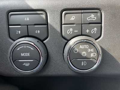 2025 Chevrolet 3500 Crew Cab, $67275. Photo 7