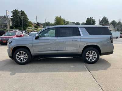 2025 Chevrolet Suburban, $86715. Photo 2