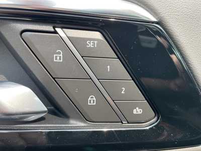 2025 Chevrolet Suburban, $86715. Photo 5