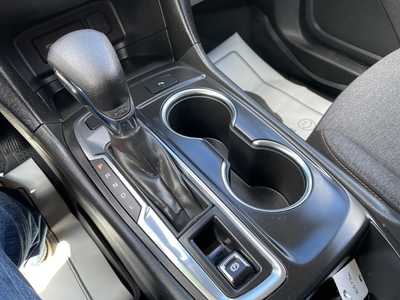 2023 Chevrolet Equinox, $25542. Photo 8