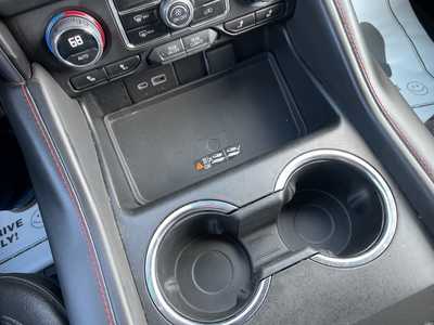 2023 Chevrolet Suburban, $62245. Photo 12