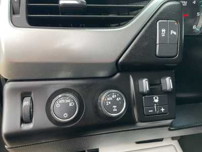 2016 Chevrolet Tahoe, $15599. Photo 5
