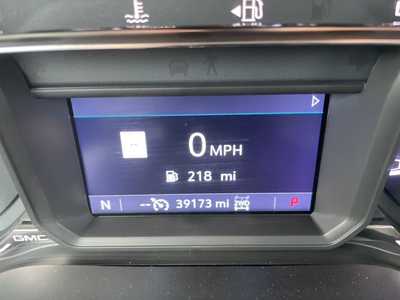 2019 GMC 1500 Crew Cab, $39898. Photo 8