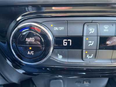 2025 Chevrolet Trax, $. Photo 8