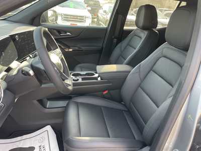 2026 Chevrolet Equinox, $. Photo 3