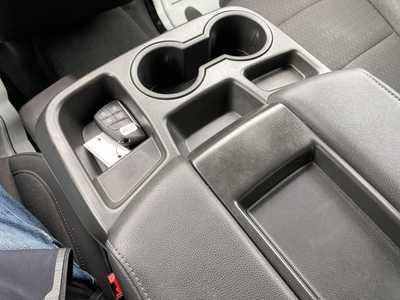 2024 Chevrolet 1500 Crew Cab, $39906. Photo 9