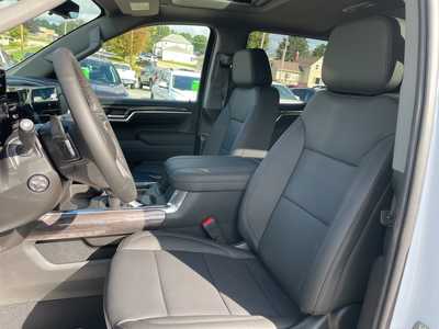 2026 Chevrolet 1500 Crew Cab, $71895. Photo 3