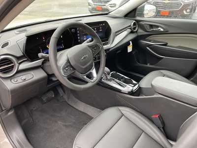 2026 Chevrolet Trax, $28385. Photo 7
