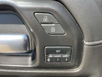 2021 Chevrolet 1500 Crew Cab, $36899. Photo 6