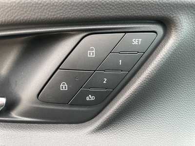 2026 Chevrolet Equinox, $39290. Photo 6
