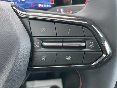 2026 Chevrolet Equinox, $39290. Photo 8