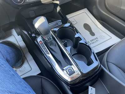 2026 Chevrolet Trax, $. Photo 8