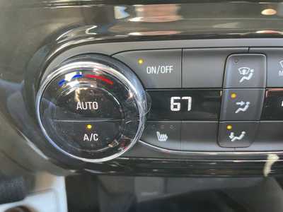 2026 Chevrolet Trax, $. Photo 9
