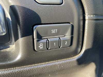 2020 Chevrolet 1500 Crew Cab, $33469. Photo 4