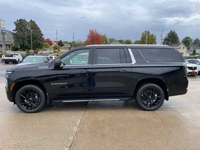 2026 Chevrolet Suburban, $93420. Photo 2