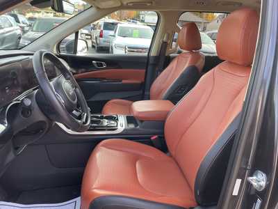 2024 Kia Carnival, $40888. Photo 3