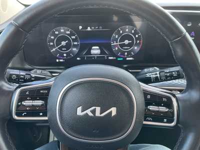 2024 Kia Carnival, $40888. Photo 9