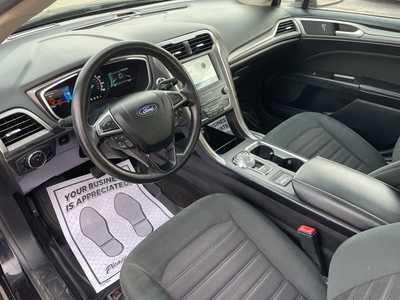 2020 Ford Fusion, $14992. Photo 5