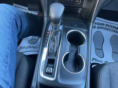 2023 Chevrolet Equinox, $23999. Photo 8