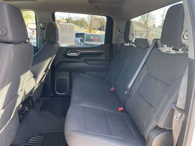 2024 Chevrolet 1500 Crew Cab, $38820. Photo 12