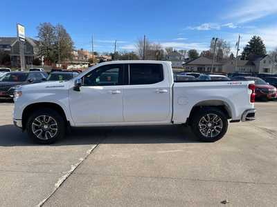 2024 Chevrolet 1500 Crew Cab, $38820. Photo 2