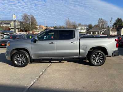 2024 Chevrolet 1500 Crew Cab, $38596. Photo 2