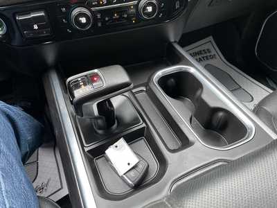 2025 Chevrolet 1500 Crew Cab, $50991. Photo 12