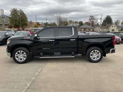 2025 Chevrolet 1500 Crew Cab, $50991. Photo 2