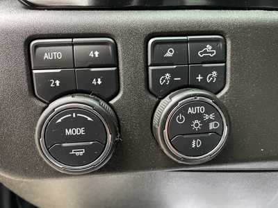 2025 Chevrolet 1500 Crew Cab, $50991. Photo 7