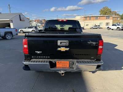 2018 Chevrolet 1500 Crew Cab, $19418. Photo 5