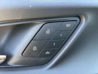 2026 Chevrolet Equinox, $39290. Photo 4