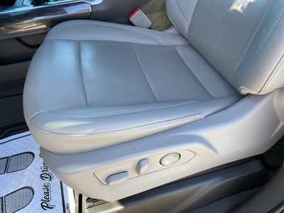 2023 Chevrolet 1500 Crew Cab, $43999. Photo 6