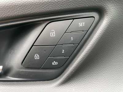 2026 Chevrolet Equinox, $40780. Photo 4