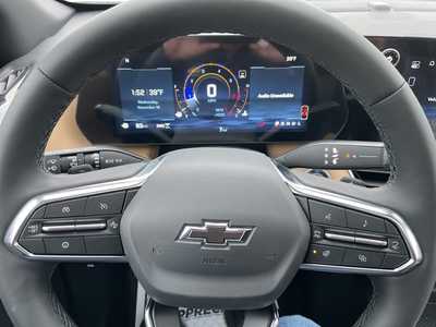 2026 Chevrolet Equinox, $40780. Photo 7